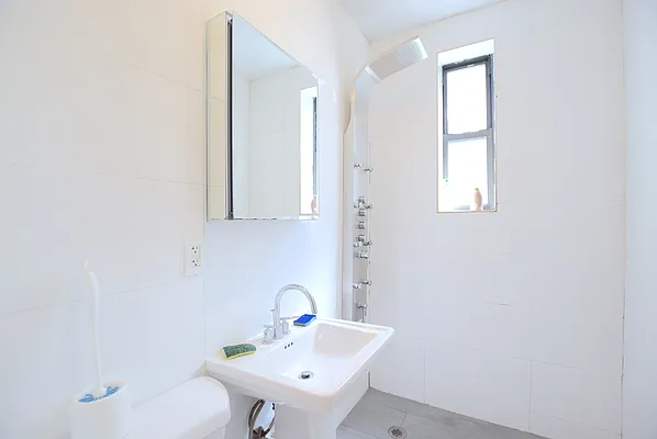 Rented by Keller Williams NYC | media 4