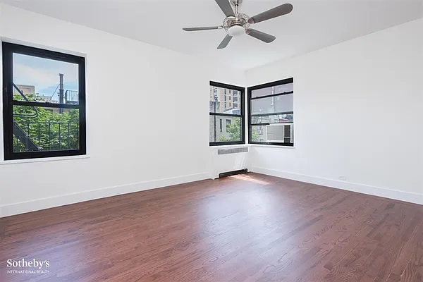 Sold by Sotheby's International Realty | media 6