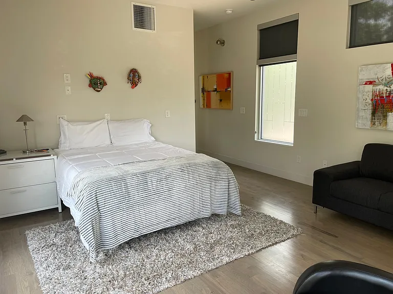 402 Harrison St — Photo 12