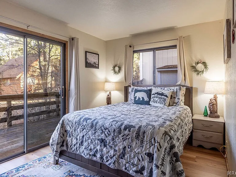 741 Kern Ave — Photo 10