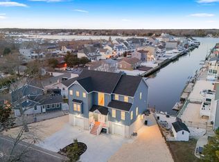 812 Clairmore Ave, Lanoka Harbor, NJ 08734