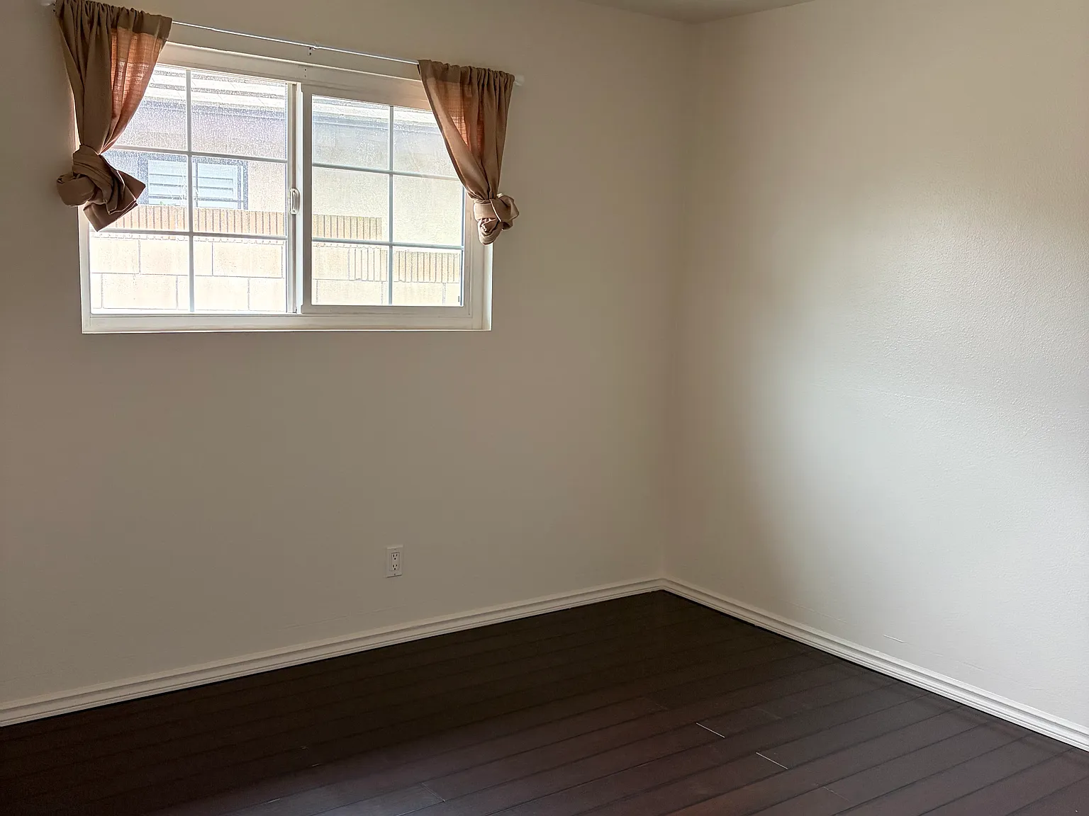S Indian Summer Ave, West Covina — Photo 4