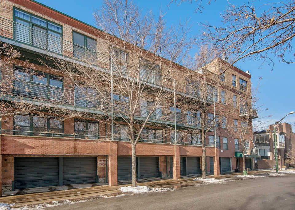 1st image of 1740 N Marshfield Ave #B-8