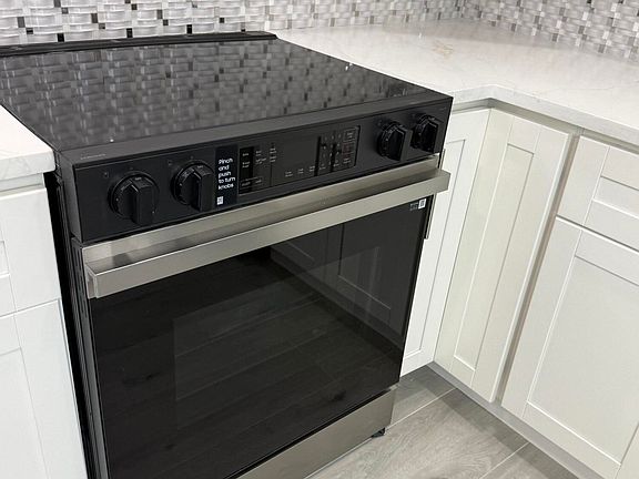 4th image of 216 Normandy Ln #216E
