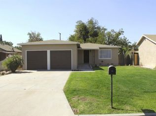 145 S Santa Clara St, Tulare, CA 93274
