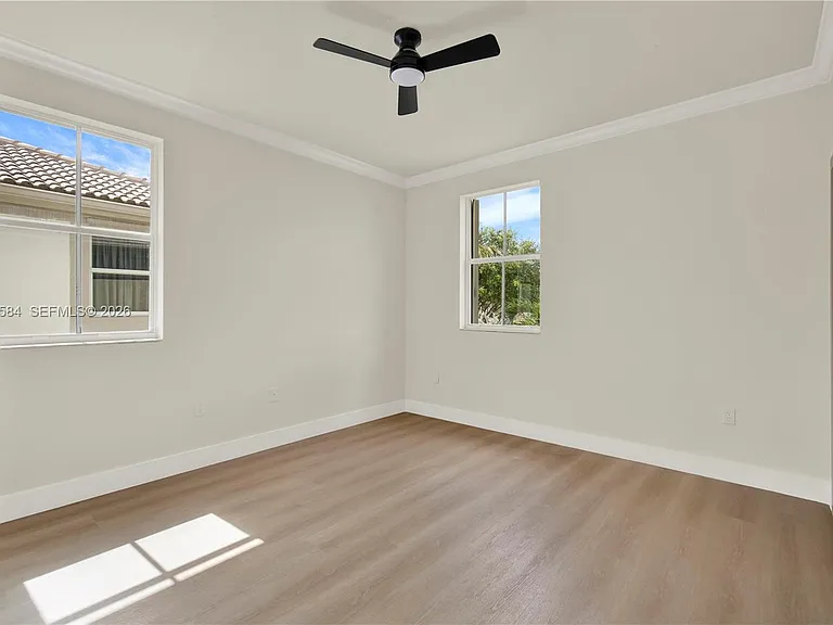 11921 SW 126th Ter — Photo 44