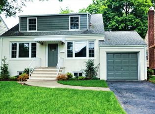 898 Caldwell Ave, Union, NJ 07083