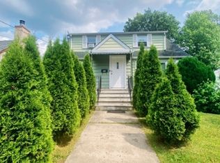 140 E 12th St, Linden, NJ 07036