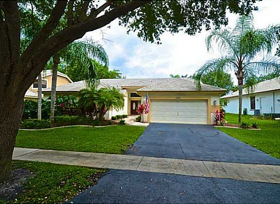 5th image of 1880 NW 103rd Ave