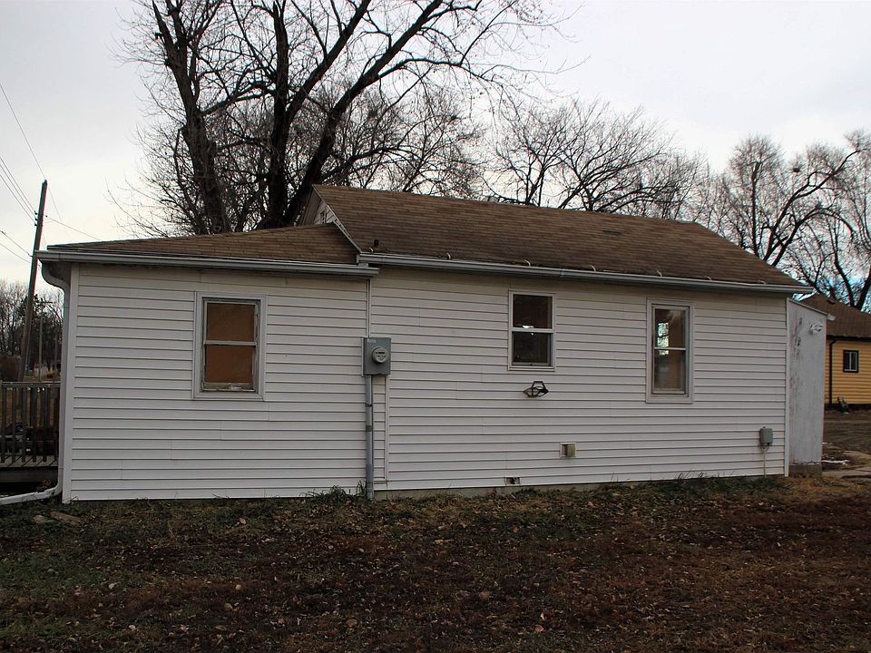 1204 1/2 Broadway St, Dakota City, NE 68731 Zillow