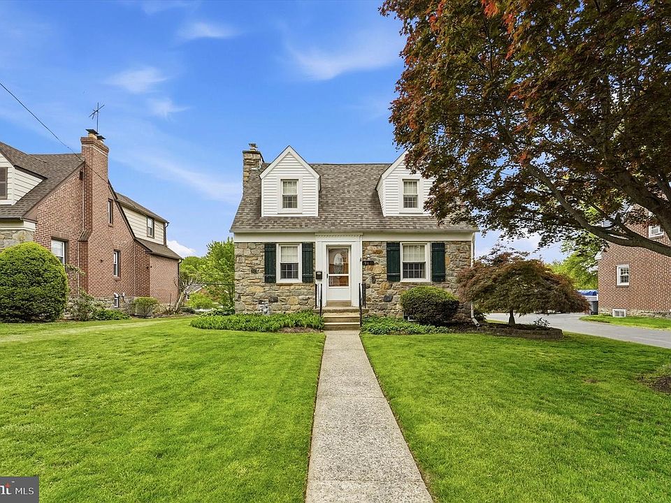 1st image of 961 Westfield Rd