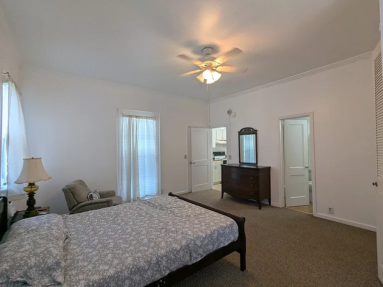 6635 SE 221st St #6 — Photo 11