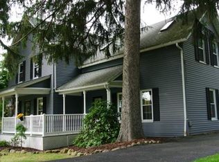 1472 W Wallings Rd, Broadview Heights, OH 44147