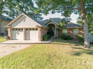 12410 Eagle Pointe Ln, Little Rock, AR 72211