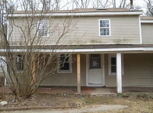 207 Yankee Lake Rd, Wurtsboro, NY 12790