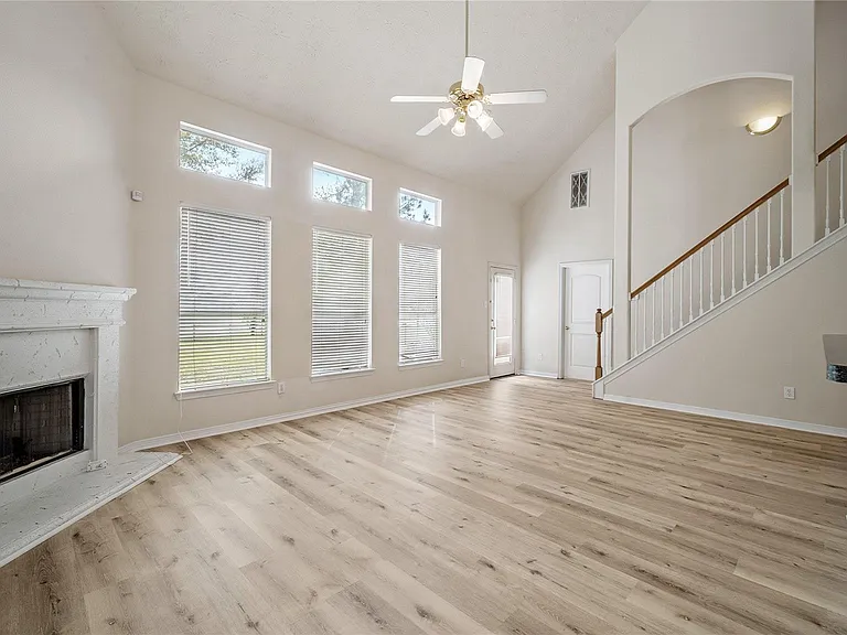 9219 E Lakeside Dr — Photo 5