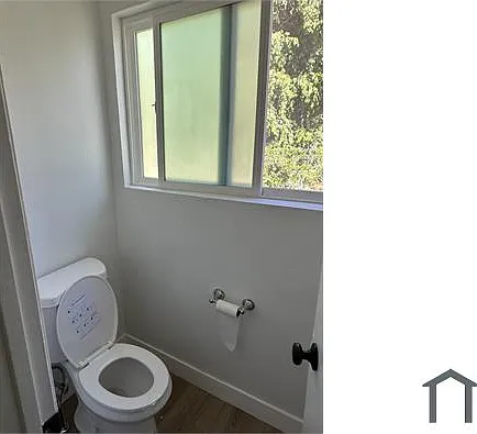 Studio, 550 sqft, $1,900 — Photo 3