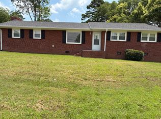 301 Cedar Springs Rd, Spartanburg, SC 29302