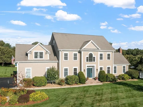 4 Sinbad Ln, Westford, MA 01886