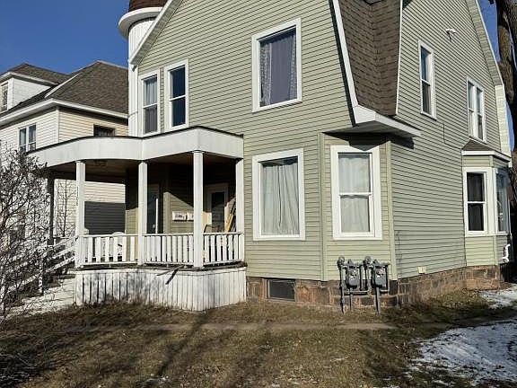 2nd image of 1106 1/2 Hammond Ave