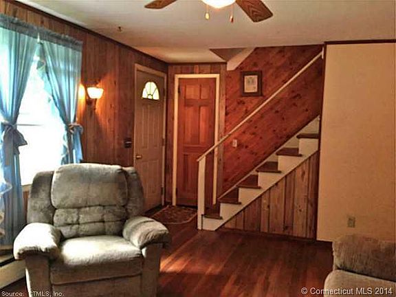 Living Room. Stairs to Uppe...