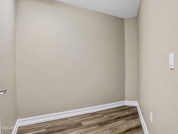 3rd image of 2855 Atlantic Ave Unit 103