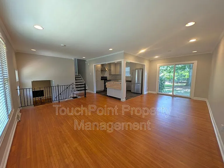 6724 Sunview Dr — Photo 6
