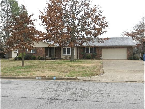 1st image of 1101 Etheridge Ln