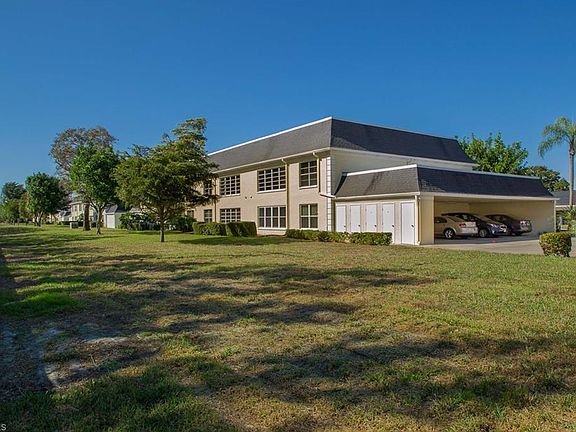 2nd image of 1358 S Brandywine Cir APT 1
