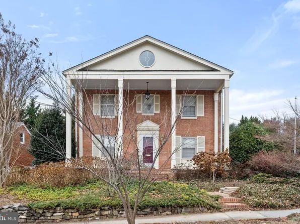 1735 Brandon Dr, Winchester, VA 22601