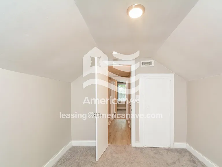 1041945_013_wm_-_bedroom_13155885.jpg