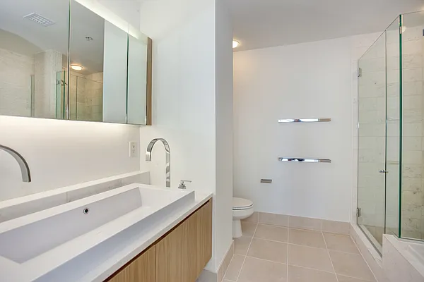 Sold by Keller Williams City Life Realty | media 5