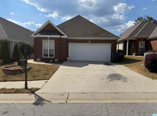 222 High Ridge Dr, Pelham, AL 35124