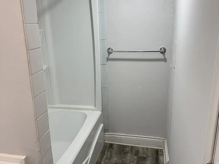 151 2nd St #2 — Photo 9