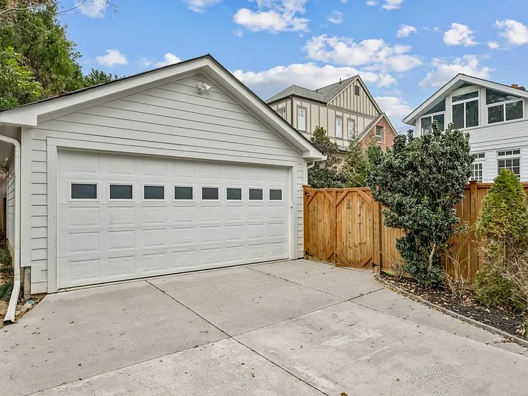 1189 Reeder Cir NE — Photo 57