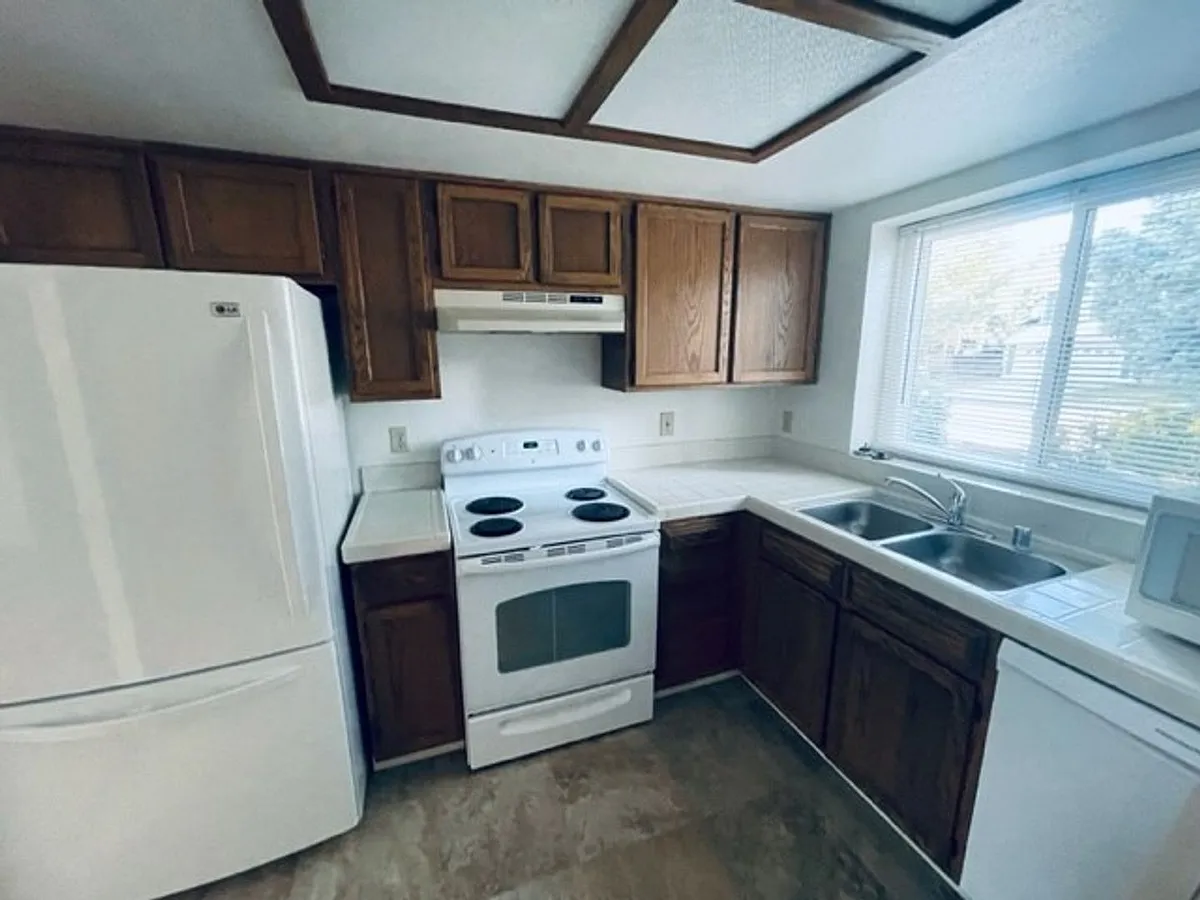 Building Photo - 4205 Perro Ln