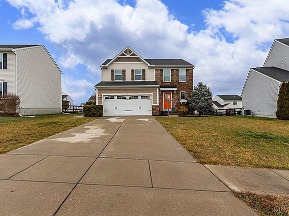 2nd image of 4848 Redstone Dr