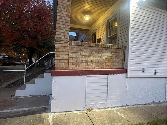 2nd image of 4066 Burgen Ave