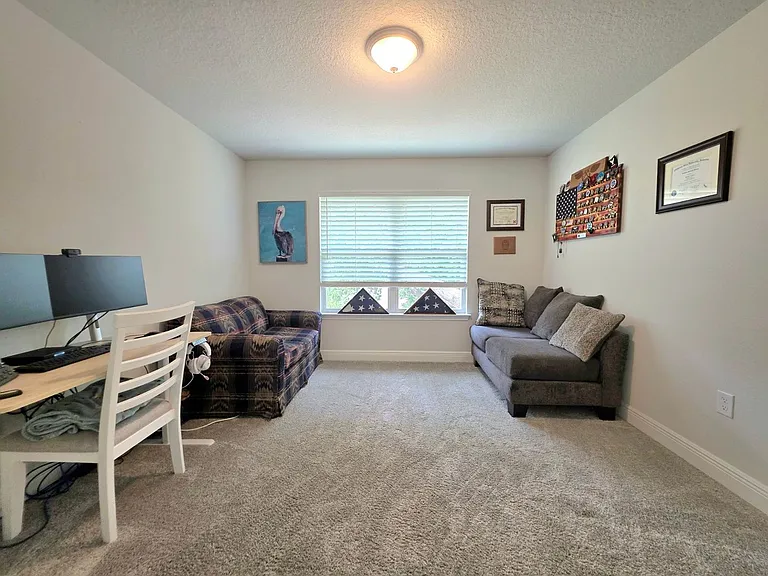 380 Hilburn Ln — Photo 18