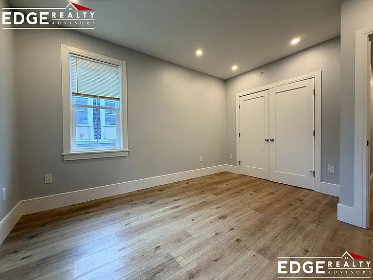 124 Kenrick St #7 — Photo 3
