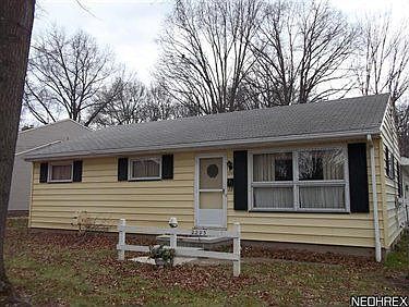 4th image of 2293 Southeast Blvd