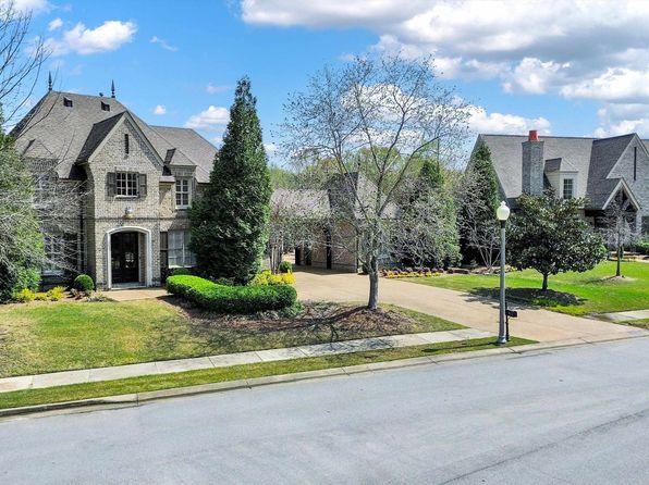 50 Saunders Creek Dr, Rossville, TN 38066