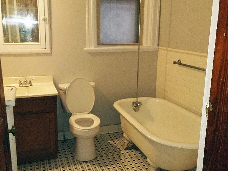 3227 Jefferson Ave — Photo 10