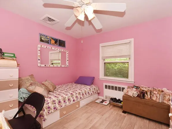 85-19 212th Street image 17 of 27