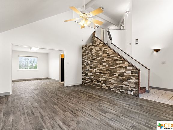 3rd image of 529 Nathan Dr