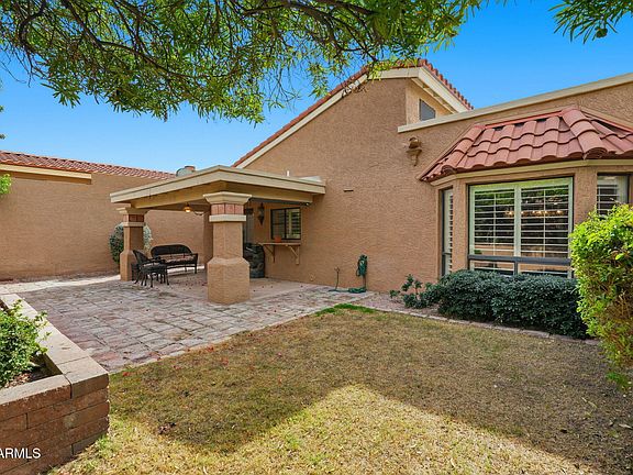 4th image of 1020 E DESERT COVE Avenue