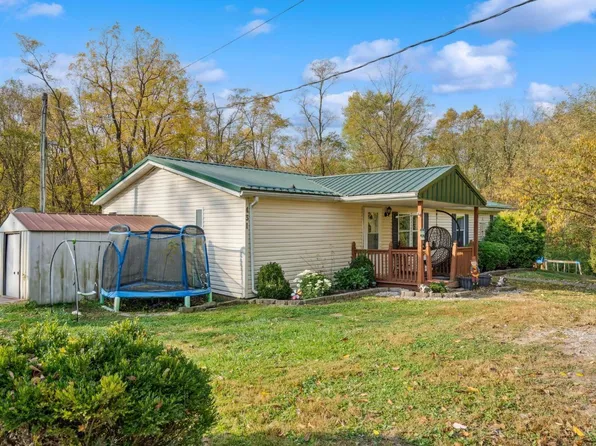431 W Lake St, Fayetteville, OH 45118