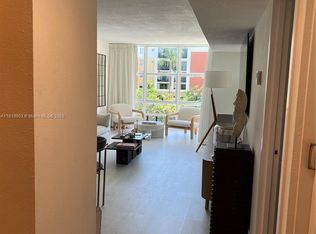 210 172nd St APT 442, Sunny Isles Beach, FL 33160