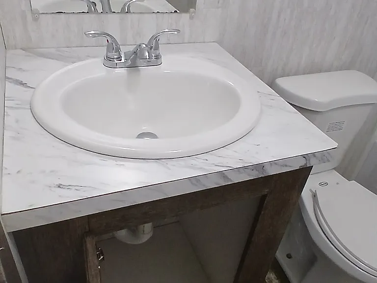 1109 Gaines Dr #12A — Photo 2