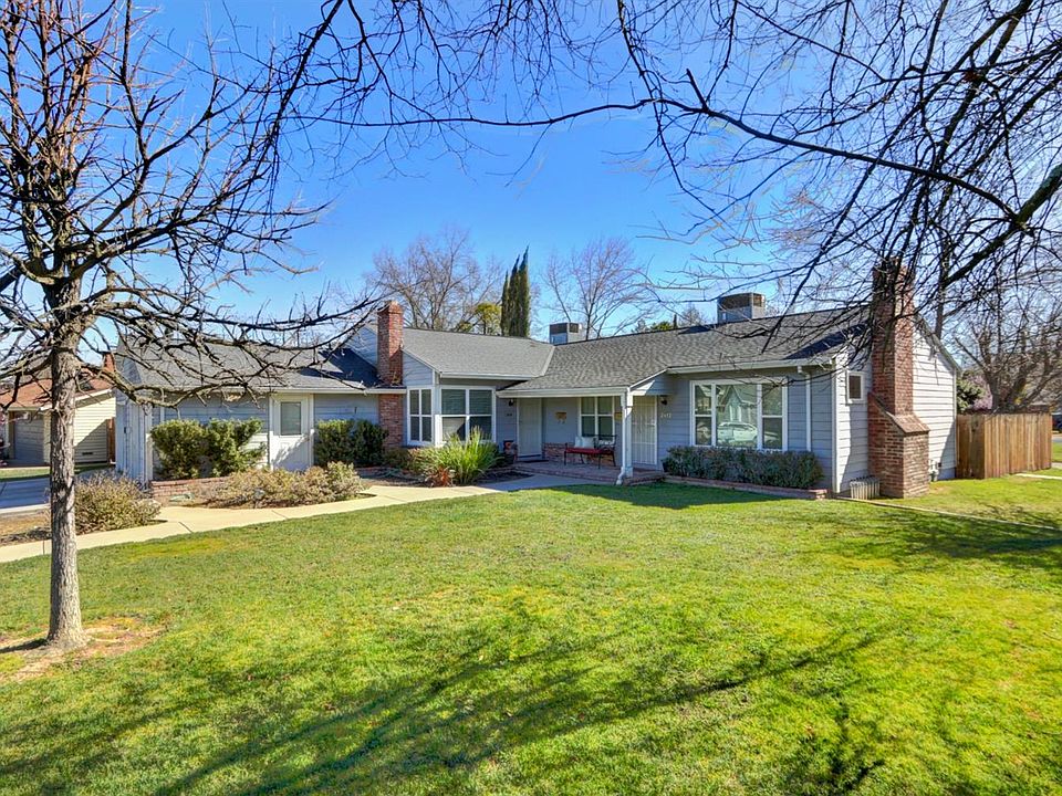 1st image of 2412 Park Estates Dr